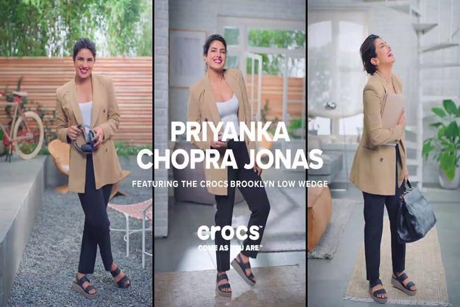 актриса Приянка Чопра рекламировала кроксы, украшенные блестками