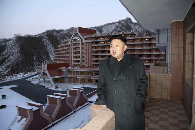 Ким - большой поклонник лыжного спорта. Поэтому неудивительно, что он потратил огромные деньги на строительство частного горнолыжного курорта Масикрён.